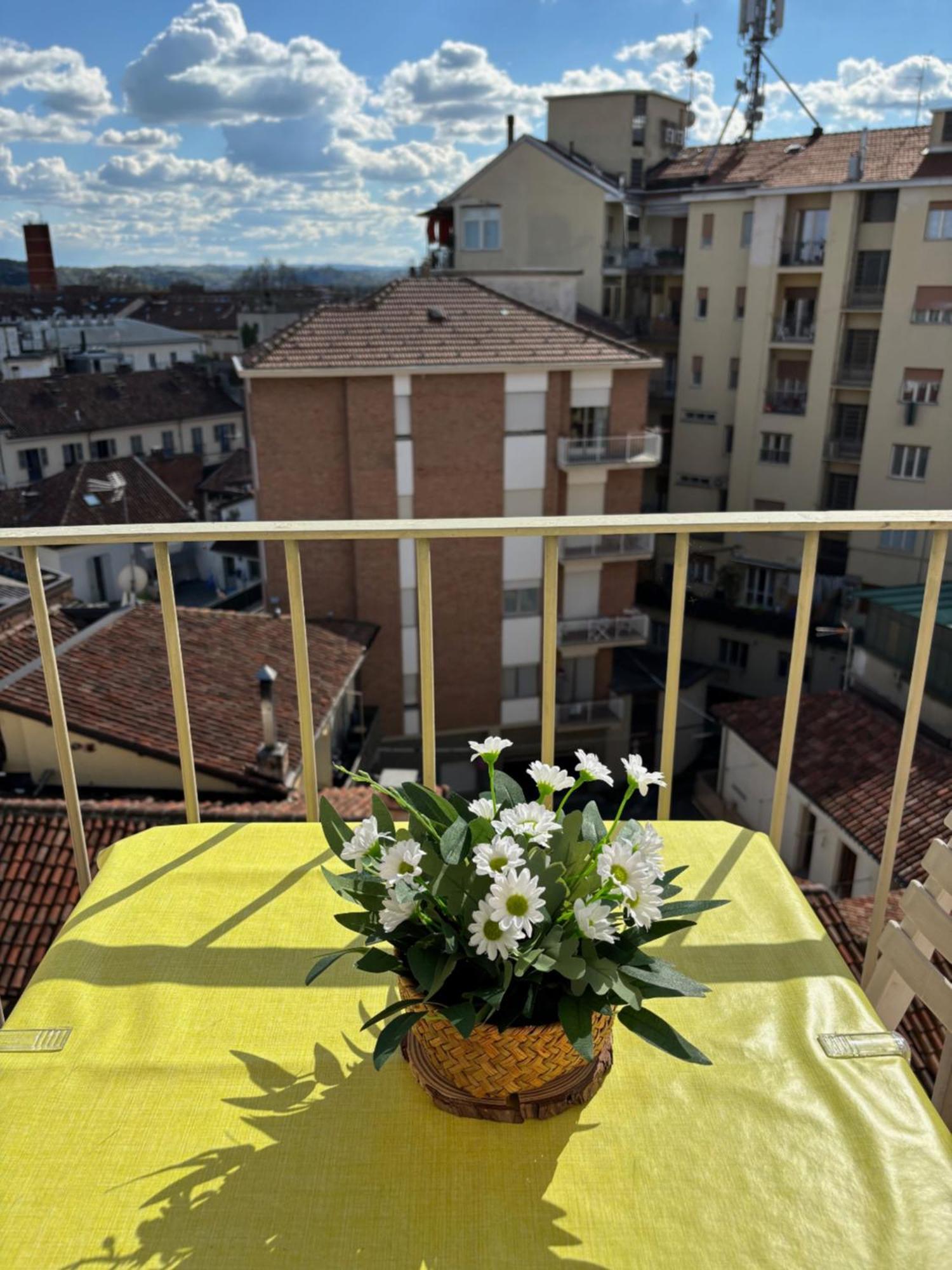 Appartamento Casa Fontana Асти Экстерьер фото